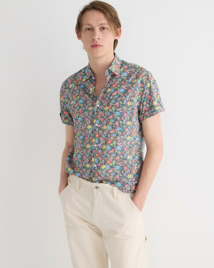 Men J.Crew Casual Shirts | Short-Sleeve Point-Collar Shirt In Liberty® Print Floral Rich Navy Red Mu